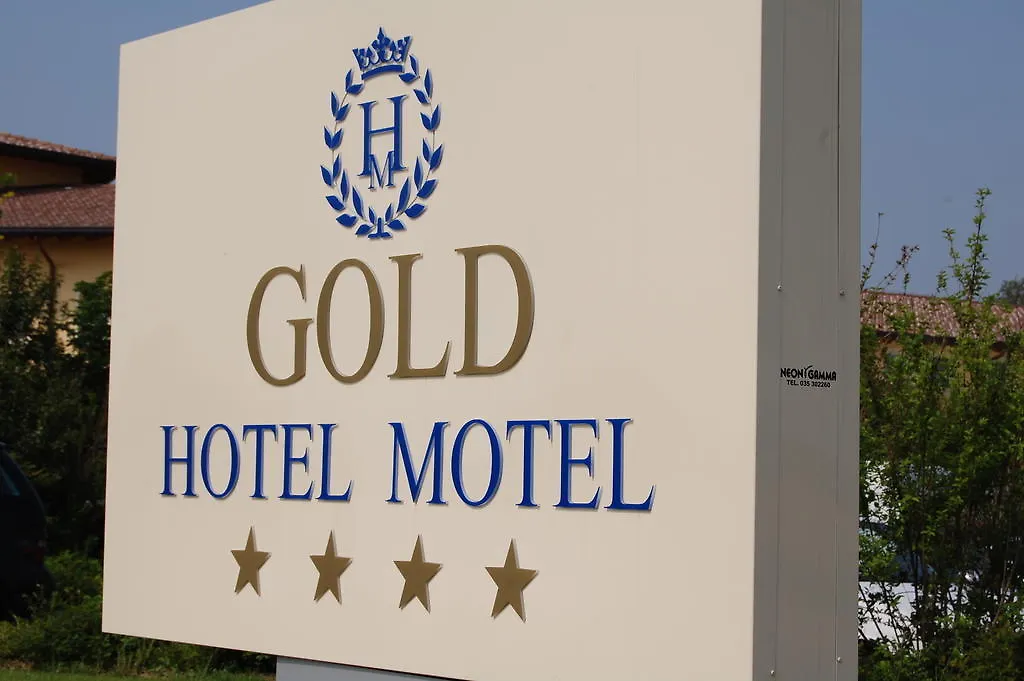 Hotel Motel Gold Calcinate 4*,