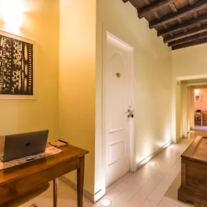 https://bdb-luxury-rooms-spagna.it-romehotels.com